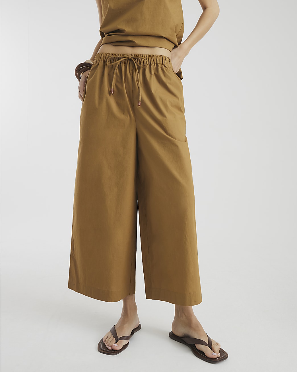 Metallic Bronze Poplin Cropped Trousers