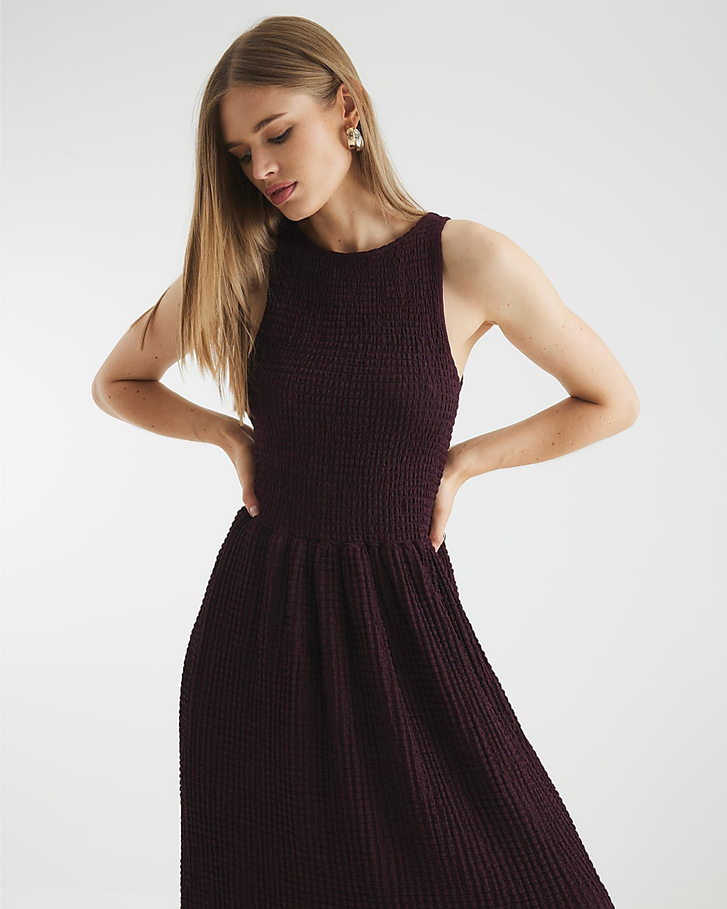 Textured Sleeveless Shirred Midi Dress